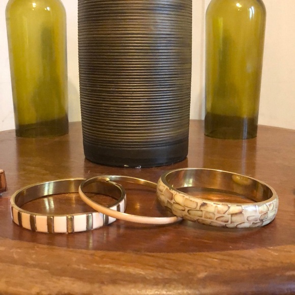 Bracelets - Picture 2 of 2